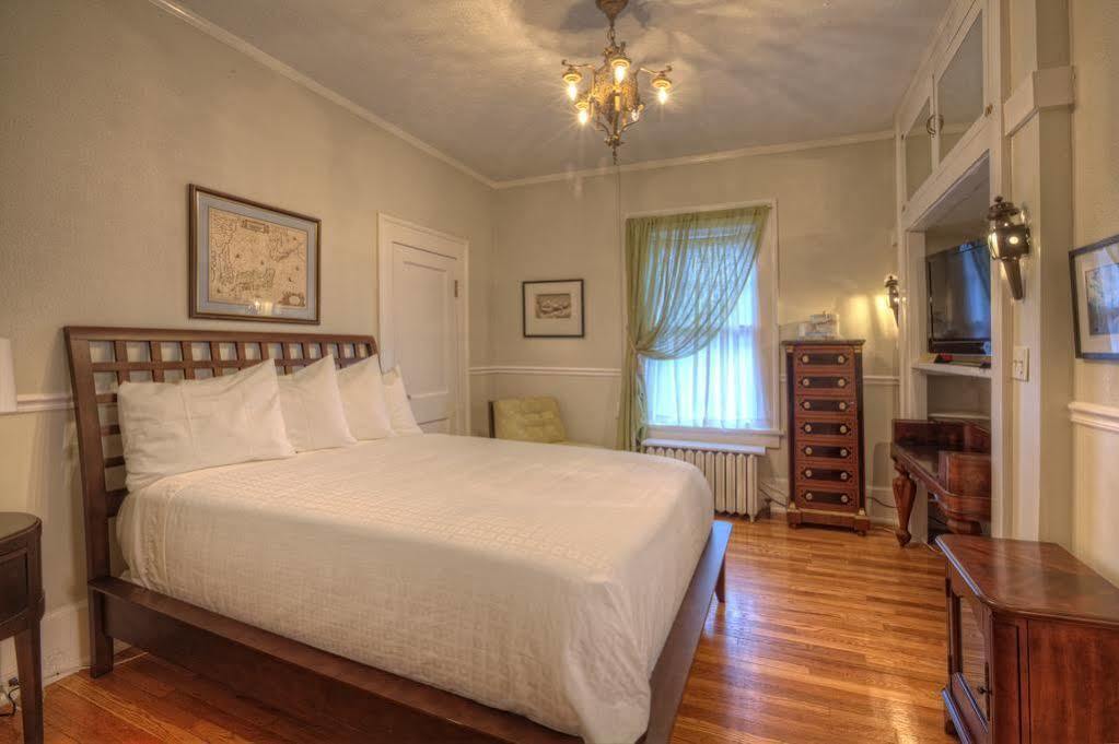 Bluefield Inn, A Select Registry Propery 外观 照片